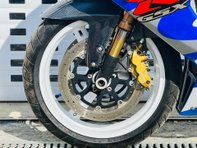 Suzuki GSX-R GSXR 1000 K1 23