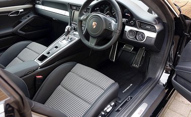 Porsche 911 50th Anniversary Edition 15
