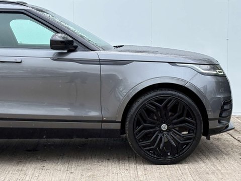 Land Rover Range Rover Velar 2.0 Range Rover Velar R-Dynamic HSE D240 Auto 4WD 5dr 12