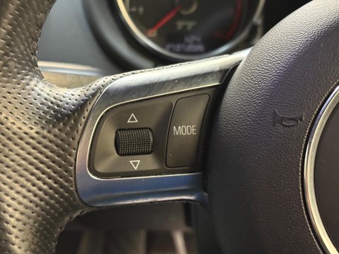 Audi TT 2.0 TFSI S line Euro 5 (s/s) 3dr 14