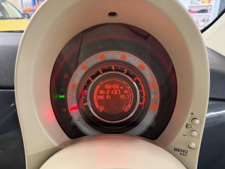 Fiat 500 1.2 Lounge Euro 5 (s/s) 3dr 21