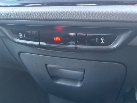 Citroen C4 Picasso BLUEHDI VTR PLUS 26