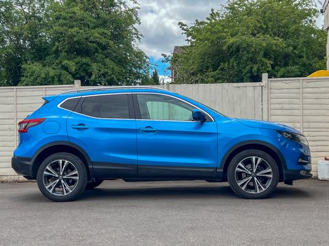 Nissan Qashqai (Sold) 1.5 dCi N-Connecta SUV 5dr Diesel Manual Euro 6 (s/s) (115 ps) 6