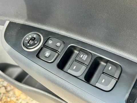 Hyundai i10 SE 17