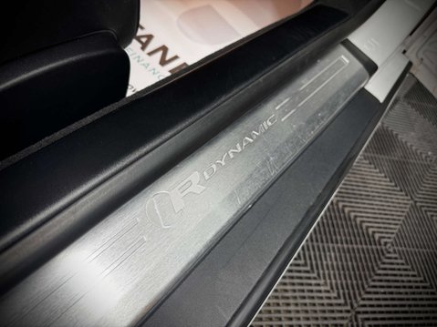 Jaguar F-Type 2.0 F-Type I4 R-Dynamic Auto 3dr 44