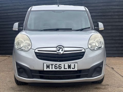 Vauxhall Combo 1.2 Combo 2300 Sport CDTi ecoFLEX S/S 3