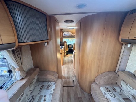 Swift Kon-Tiki 645 6 Berth 2.8 Fiat 44