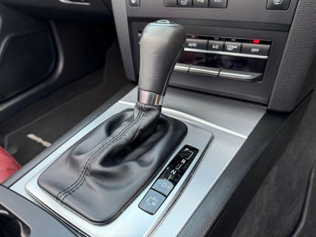 Mercedes-Benz E Class 3.0 E350 CDI V6 BlueEfficiency Sport Cabriolet G-Tronic Euro 5 2dr 20