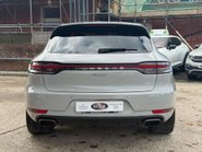 Porsche Macan PDK 5