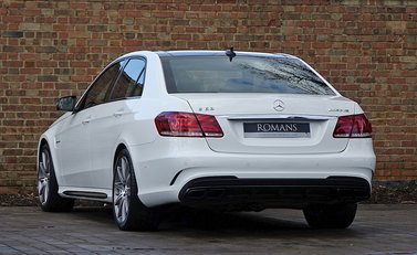 Mercedes-Benz E Class AMG 19