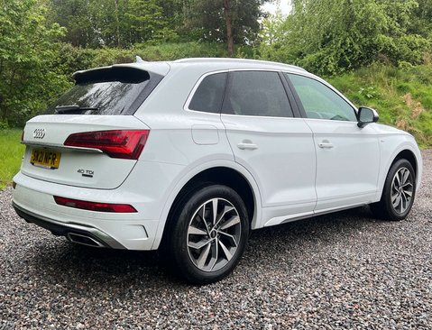 Audi Q5 2.0 Q5 S Line 40 TDI MHEV Quattro Semi-Auto 4WD 5dr 5