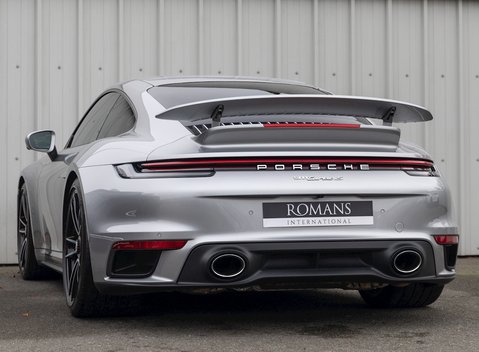 Porsche 911 (992) Turbo S 3