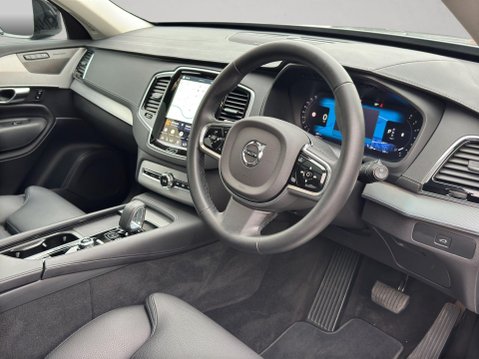 Volvo XC90 2.0 B5 MHEV Plus Auto 4WD Euro 6 (s/s) 5dr 13