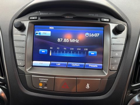 Hyundai ix35 1.7 CRDi SE Euro 5 (s/s) 5dr (Nav) 20