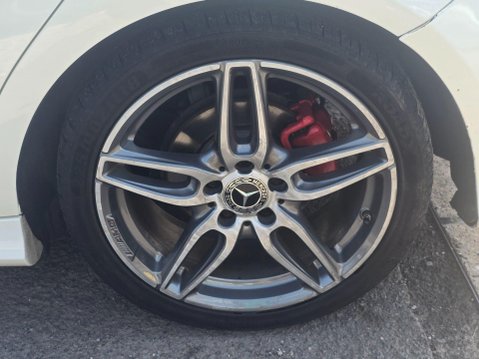 Mercedes-Benz A Class 1.5 A180d AMG Line 7G-DCT Euro 6 (s/s) 5dr 44
