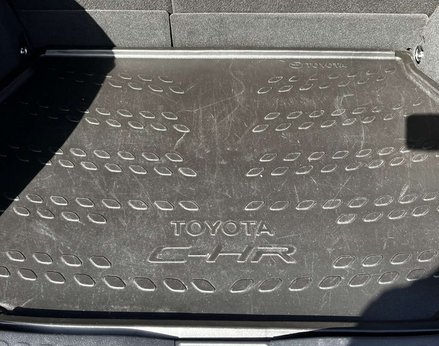 Toyota C-HR 2.0 C-HR Excel HEV CVT 5dr 72