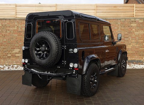 Land Rover 90 Autobiography 3