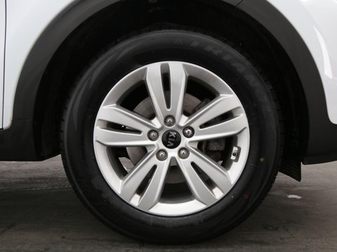 Kia Sportage 1.6 GDi 2 Euro 6 (s/s) 5dr 28