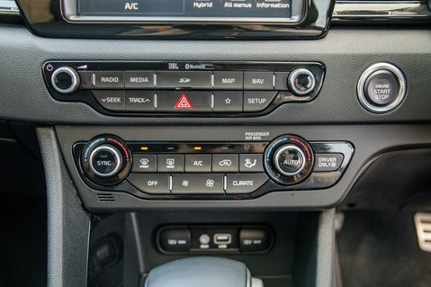 Kia Niro 4 33
