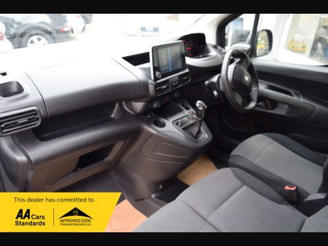 Peugeot Partner 1.6 Partner Professional L2 Blue HDi 24