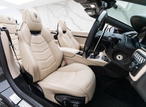 Maserati Grancabrio Sport 13