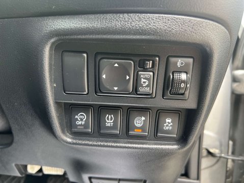 Nissan Juke 1.5 Juke Tekna dCi 5dr 29