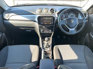 Suzuki Vitara SZ-T BOOSTERJET MHEV 10