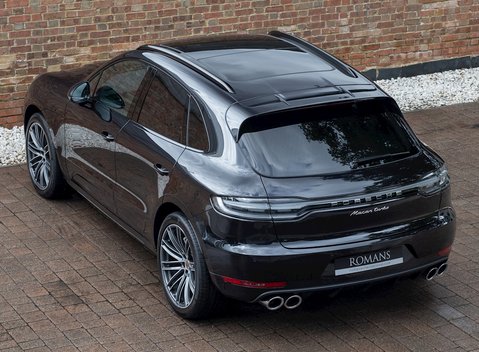 Porsche Macan Turbo 9