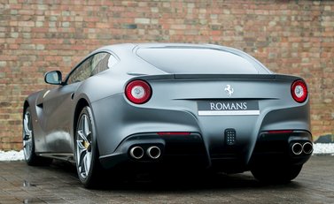 Ferrari F12 Berlinetta 13