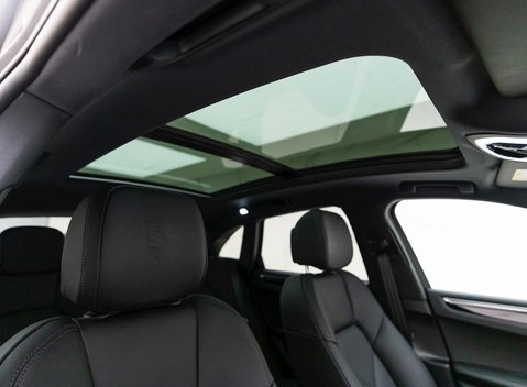 Porsche Macan S 12