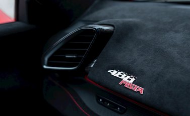 Ferrari 488 Pista 18