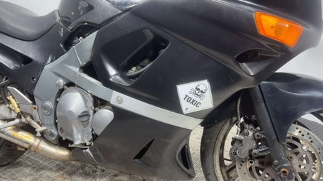 Kawasaki ZZR 1991 CLASSIC SPORTS TOURER PROJECT BIKE SPARES OR REPAIR 600CC 29