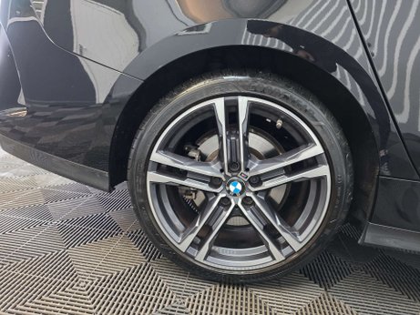 BMW 2 Series 2.0 220d M Sport Saloon 4dr Diesel Auto Euro 6 (s/s) (190 ps) 21