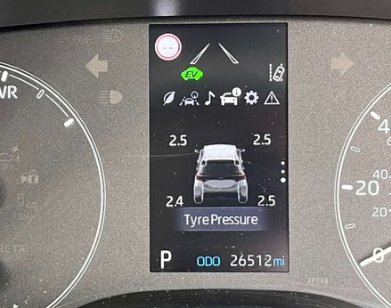 Toyota Yaris 1.5 Yaris Icon HEV CVT 5dr 31