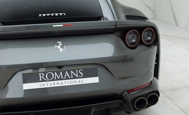 Ferrari 812 Superfast 20