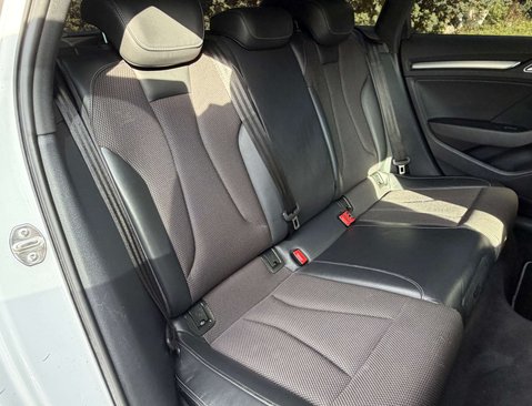 Audi A3 1.5 A3 Sportback S Line TFSI Semi-Auto 5dr 21