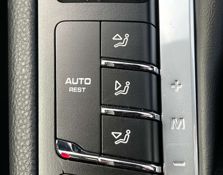 Porsche Macan 3.0 Macan S Semi-Auto 4WD 5dr 53