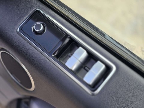 2018 Land Rover Range Rover Sport thumbnail 24