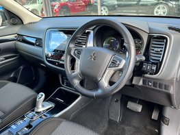 Mitsubishi Outlander 2.4 Outlander Design PHEV CVT 4WD 5dr 18