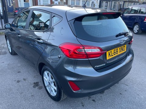 Ford Fiesta 1.0T EcoBoost Zetec Auto Euro 6 (s/s) 5dr 4