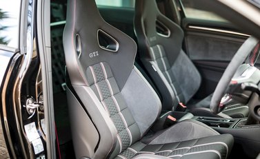 Volkswagen Golf GTi Clubsport S 12