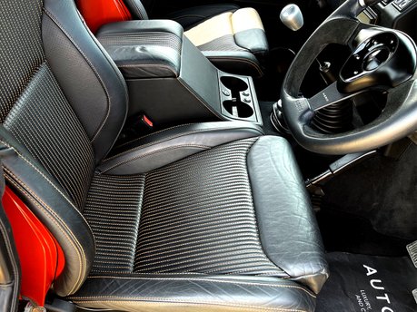 Land Rover Defender 90 Custom Build 60