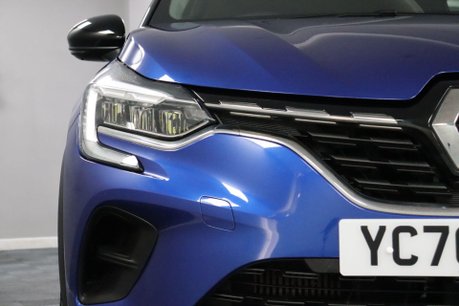 Renault Captur ICONIC TCE 25