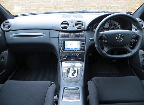 Mercedes-Benz CLK AMG Black Series 15