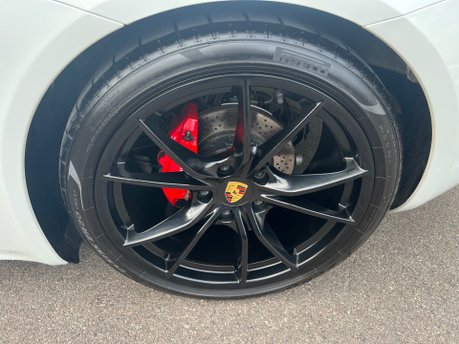 Porsche 718 CAYMAN PDK 16