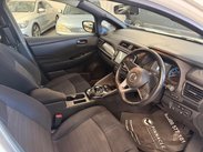 Nissan LEAF 40kWh Acenta Auto 5dr 10