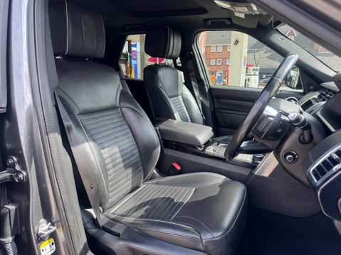 Land Rover Discovery SDV6 HSE LUXURY 3