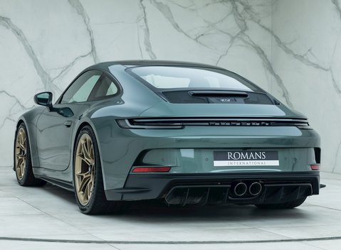 Porsche 911 (992) GT3 Touring 4