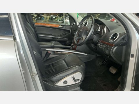 Mercedes-Benz GL Class 3.0 GL350 BlueEfficiency CDi Auto 4WD 5dr 10
