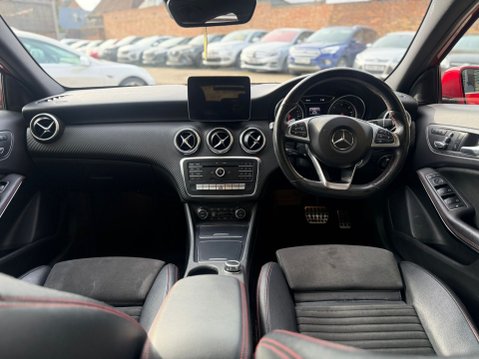 Mercedes-Benz A Class 2.1 A200d AMG Line (Premium Plus) Hatchback 5dr Diesel 7G-DCT Euro 6 30